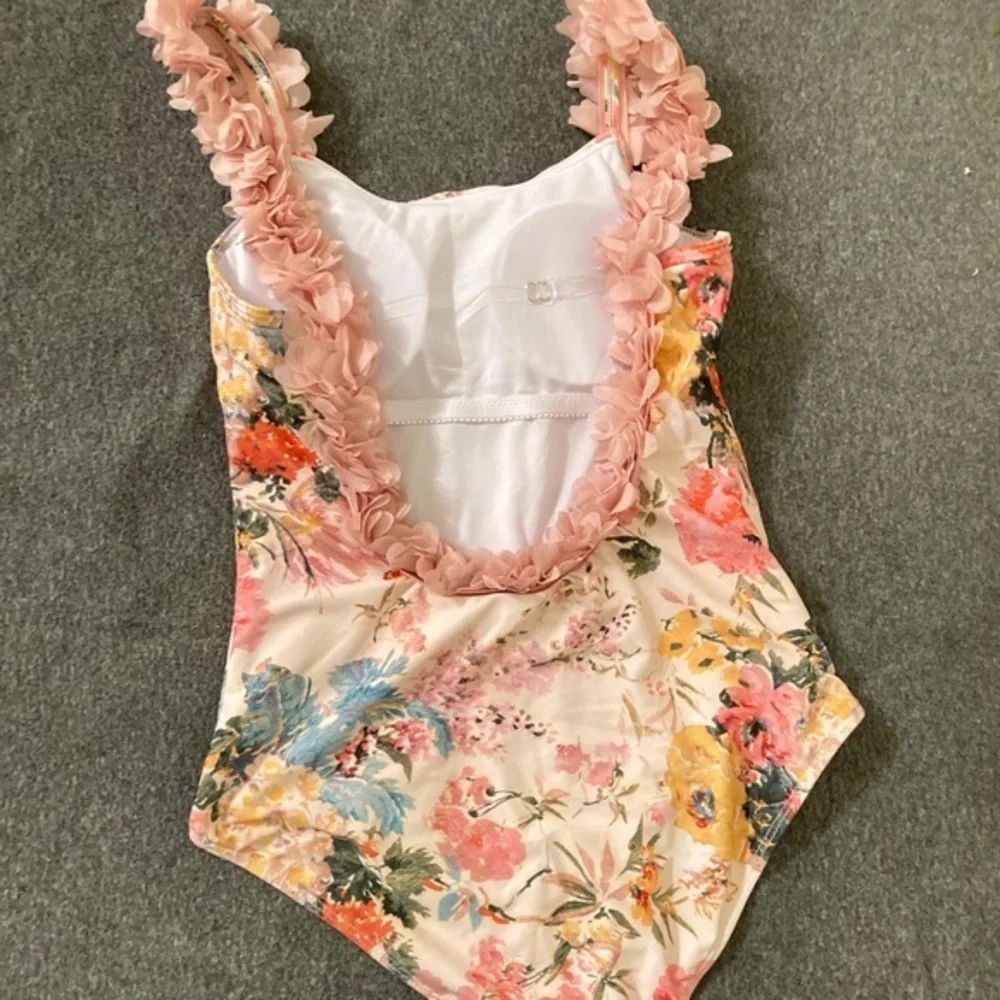 Applique Straps Dense Decals‎ With built-in bra Floral Printed One Piece new